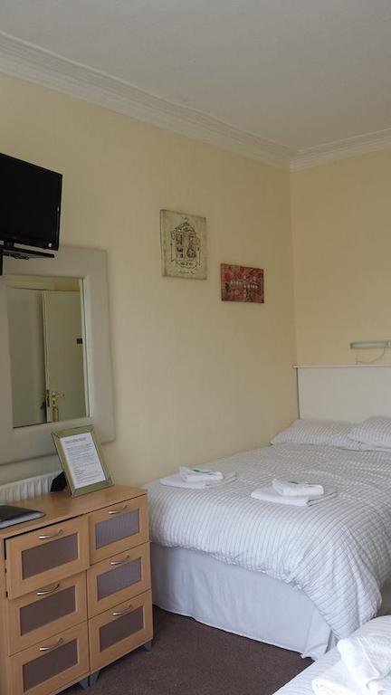 The Carlee Guest House Blackpool Room photo
