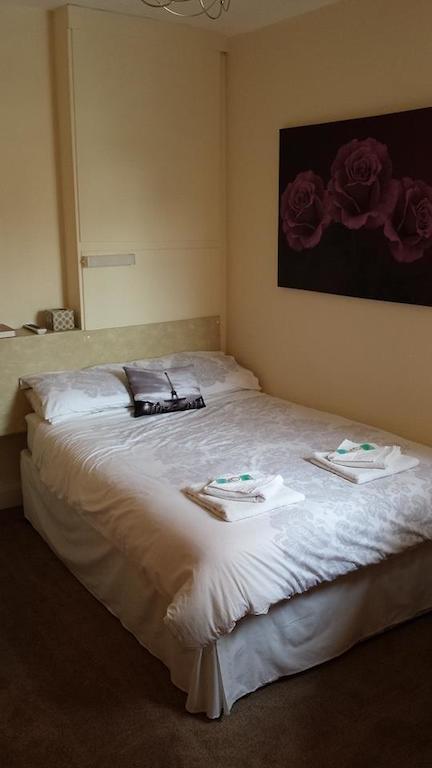 The Carlee Guest House Blackpool Exterior photo