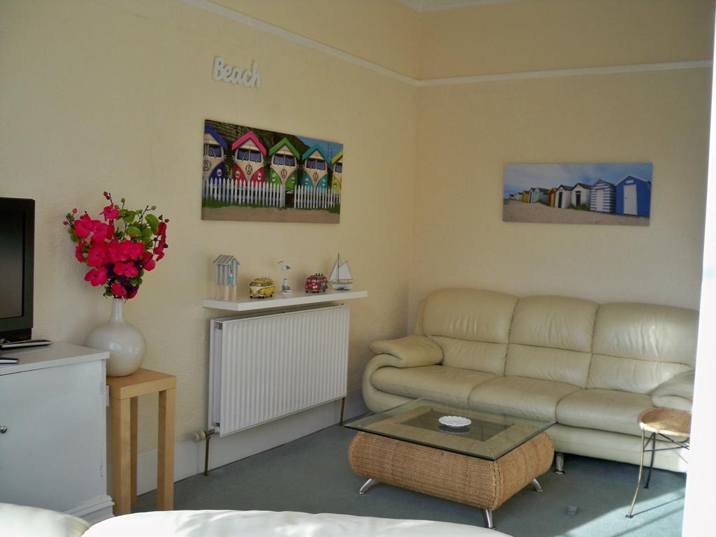 The Carlee Guest House Blackpool Exterior photo